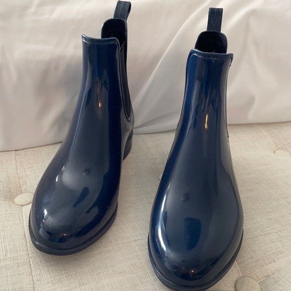 J. Crew Chelsea Rain Boots - Picture 1 of 8